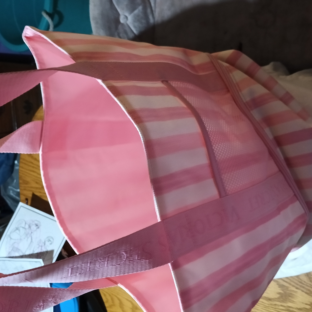 Victoria's Secret RARE LIMITED EDITION Pink and White Striped Bag With Cooler